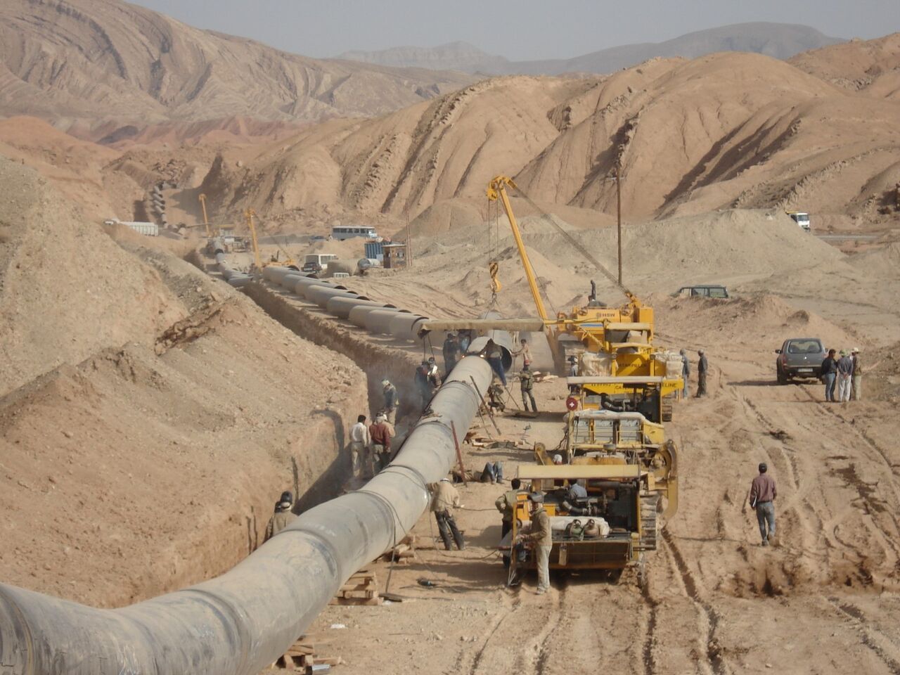 محرومیت زدایی و توسعه شهرهای خوزستان با اهتمام نفتی ها محرومیت زدایی و توسعه شهرهای خوزستان با اهتمام نفتی ها