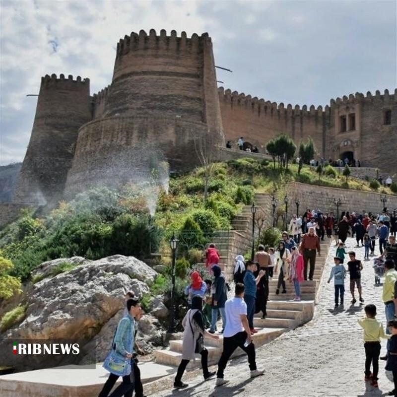 بازدید بیش از ۵۷۰ هزار گردشگر نوروزی از جاذبه‌های لرستان