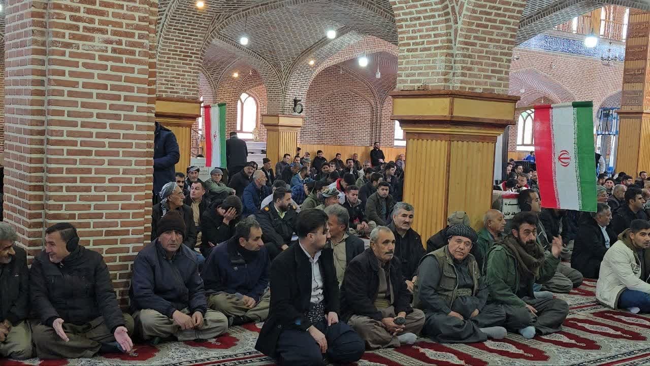 بزرگداشت شهید سید حسن نصرالله در سردشت بزرگداشت شهید سید حسن نصرالله در سردشت