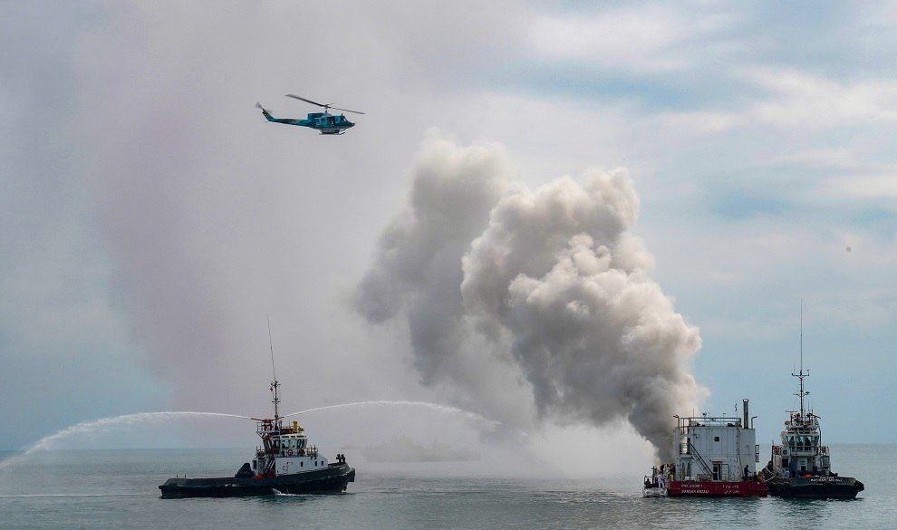 *** اجرای عملیات اطفای حریق توسط تیم‌های امدادی ایران و روسیه