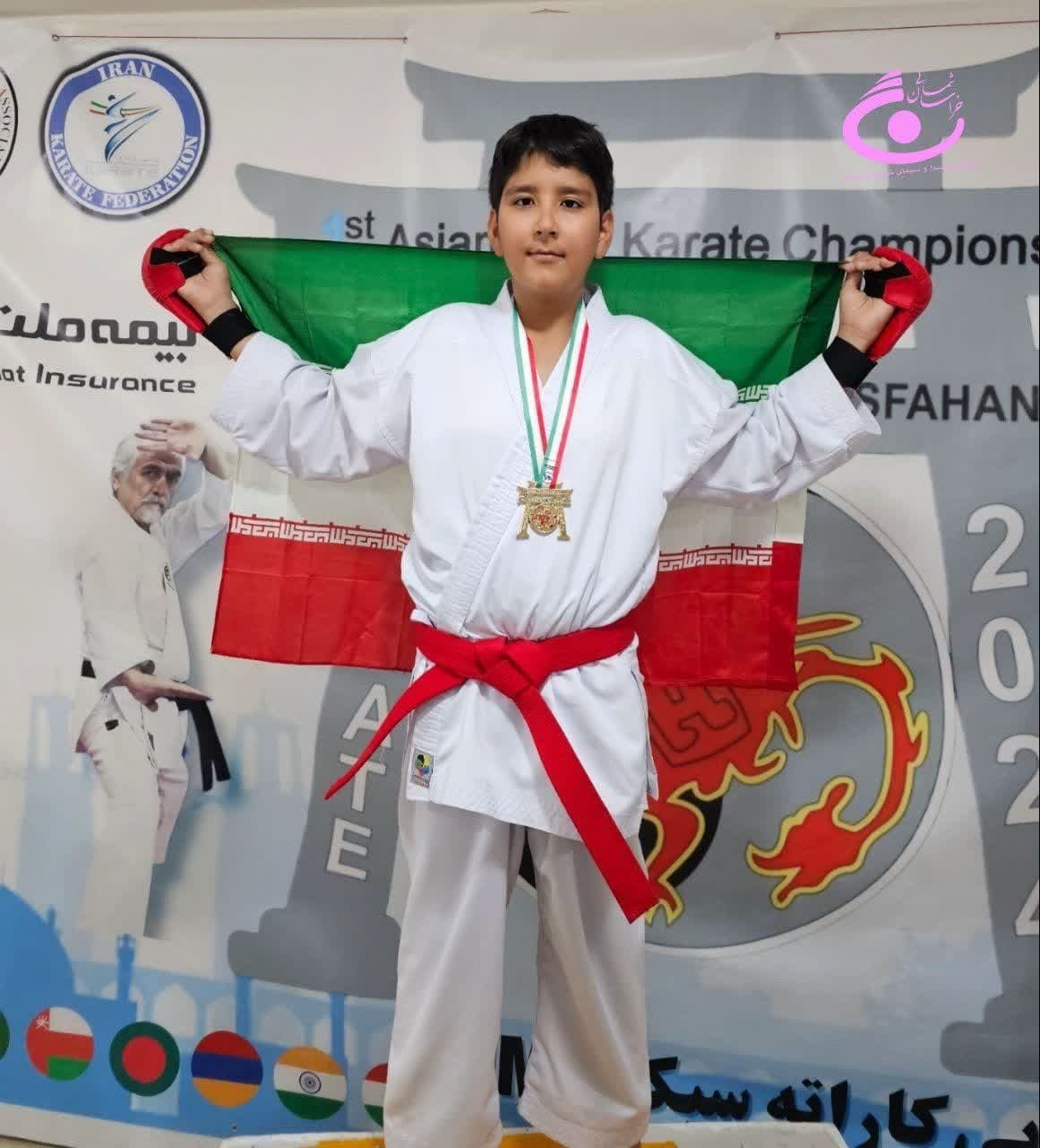 مدال طلای پیکارهای آسیا بر گردن کاراته کار اسفراینی مدال طلای پیکارهای آسیا بر گردن کاراته کار اسفراینی
