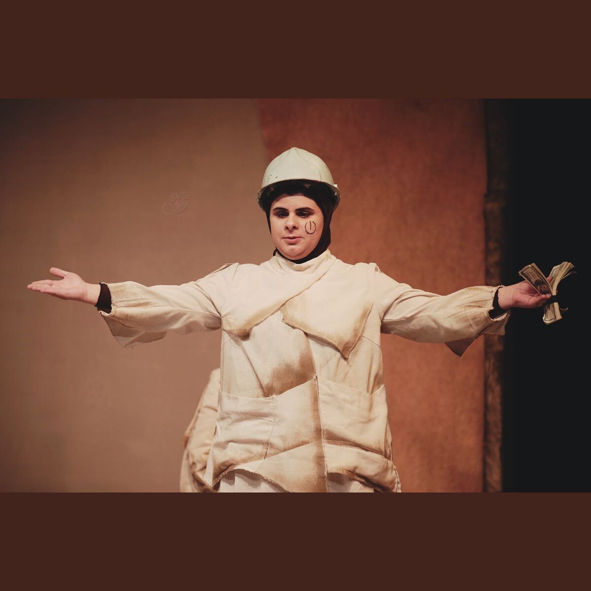 *** نمایشی با هنرنمایی بازیگران نابینا *** نمایشی با هنرنمایی بازیگران نابینا