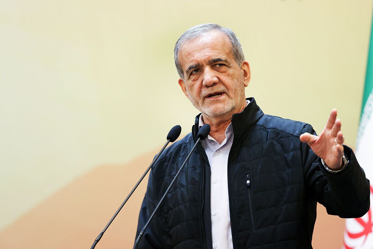 آغاز آیین گرامیداشت روز دانشجو با حضور رئیس‌جمهور در دانشگاه شریف 