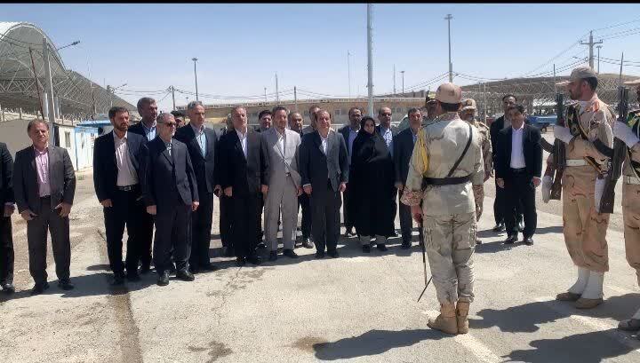 سفر استاندار ایلام به عراق، فرصتی برای گسترش سرمایه گذاریها سفر استاندار ایلام به عراق، فرصتی برای گسترش سرمایه گذاریها