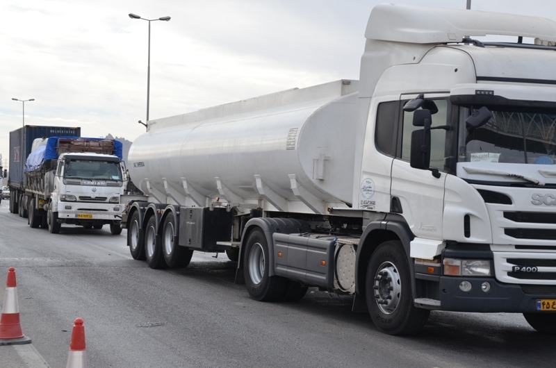 توقیف نفتکش با سوخت قاچاق