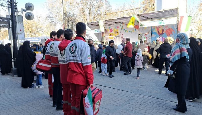 پوشش امدادی راهپیمایی ۲۲ بهمن توسط ۶۹ تیم عملیاتی هلال‌احمر زنجان