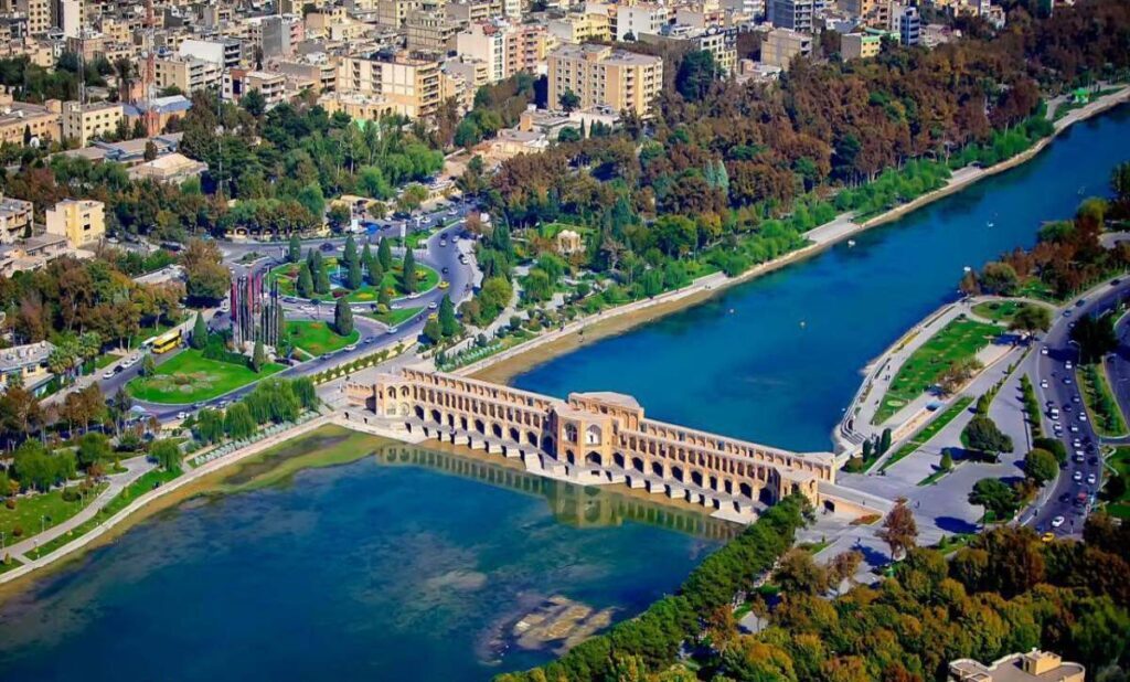 اصفهان پیشتاز سرمایهگذاری گردشگری اصفهان پیشتاز سرمایهگذاری گردشگری