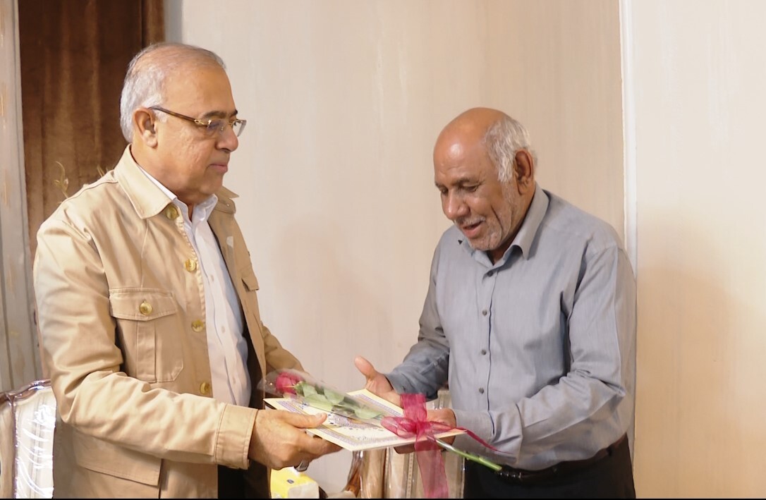 تجلیل استاندار هرمزگان از جانبازان تجلیل استاندار هرمزگان از جانبازان