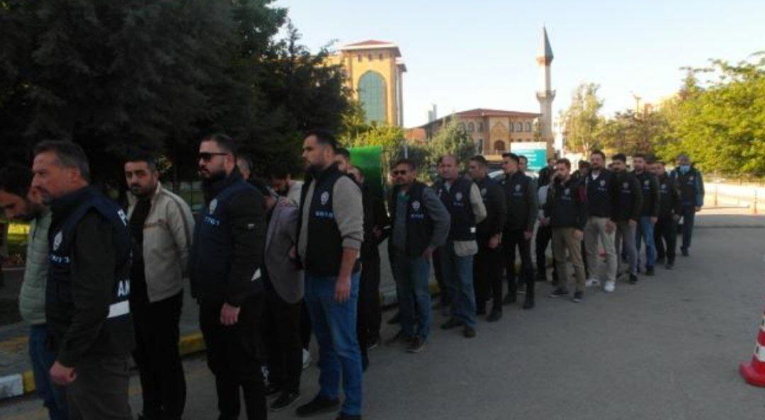 دستگیری ۱۰۱ عضو گروه تروریستی فتو در ترکیه دستگیری ۱۰۱ عضو گروه تروریستی فتو در ترکیه