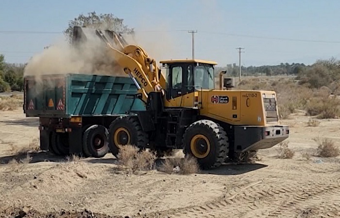 اصلاح نقطه حادثه خیز با کمک کامیون داران توکهور و هشتبندی اصلاح نقطه حادثه خیز با کمک کامیون داران توکهور و هشتبندی
