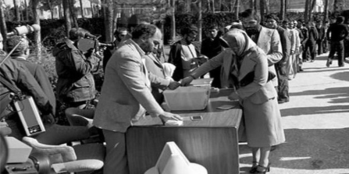 امام خمینی و معماری انقلاب؛ از قیام ۱۵ خرداد تا بنیان گذاری نهاد‌های حکومتی