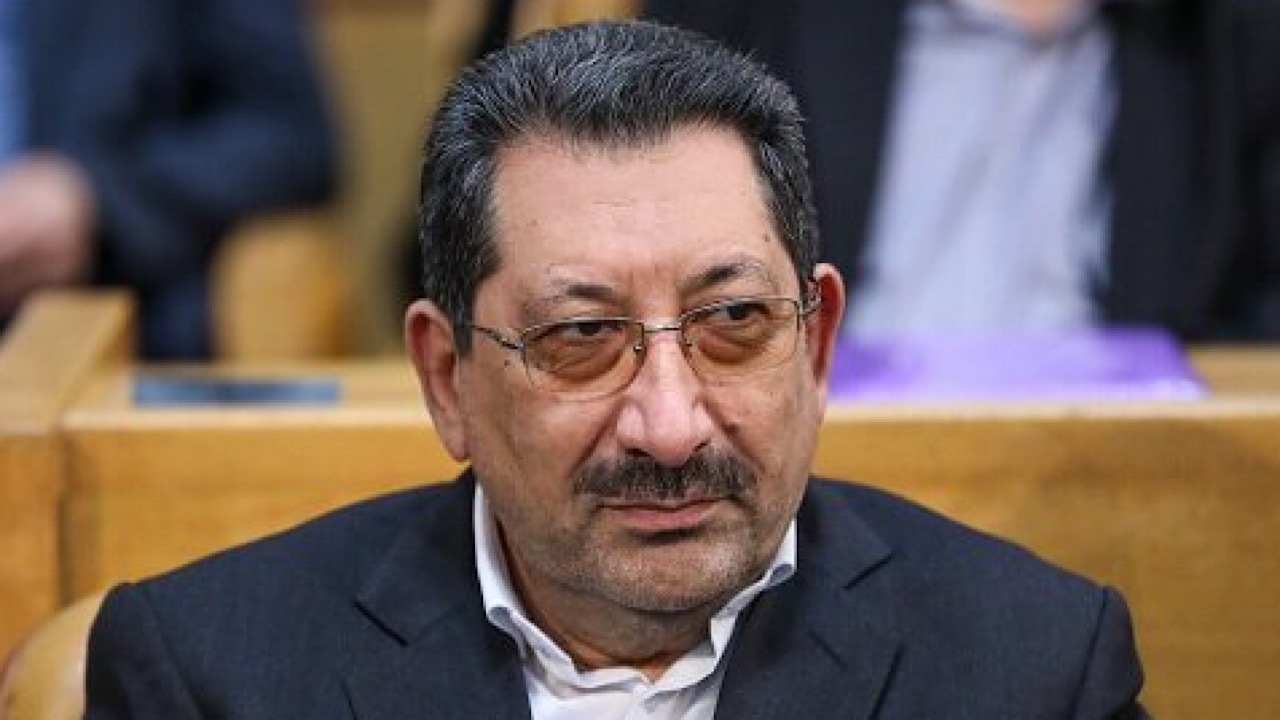 تصاویر بی کیفیت هستند و درست جانمایی نشده اند/ تنظیم خبر ایراد دارد/ لطفا اصلاح شوند/ توافق ایران و پاکستان برای افزایش روابط تجاری (گزارش مکتوب)*