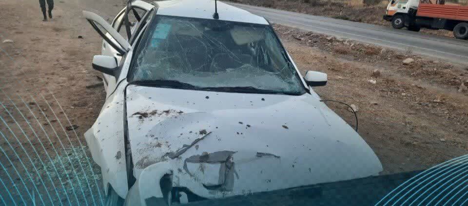براثر واژگونی خودرو درجاده چمن بید ۵نفر مجروح شدند براثر واژگونی خودرو درجاده چمن بید ۵نفر مجروح شدند