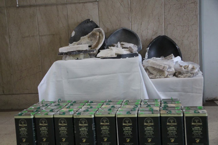 *بیش از ۲۰۰ کیلوگرم شیشه در فرودگاه امام کشف شد