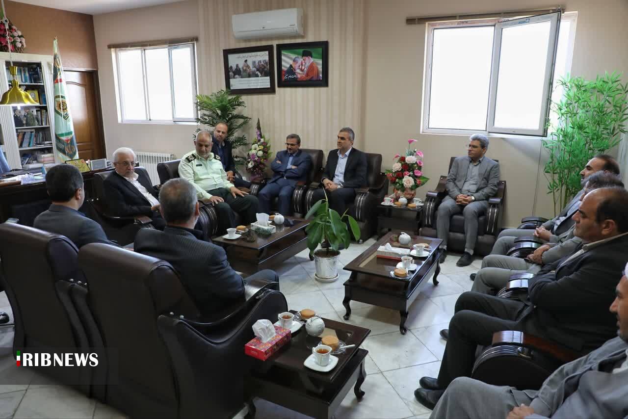 نیروی انتظامی نماد نظم، امنیت و اقتدار مردمی است