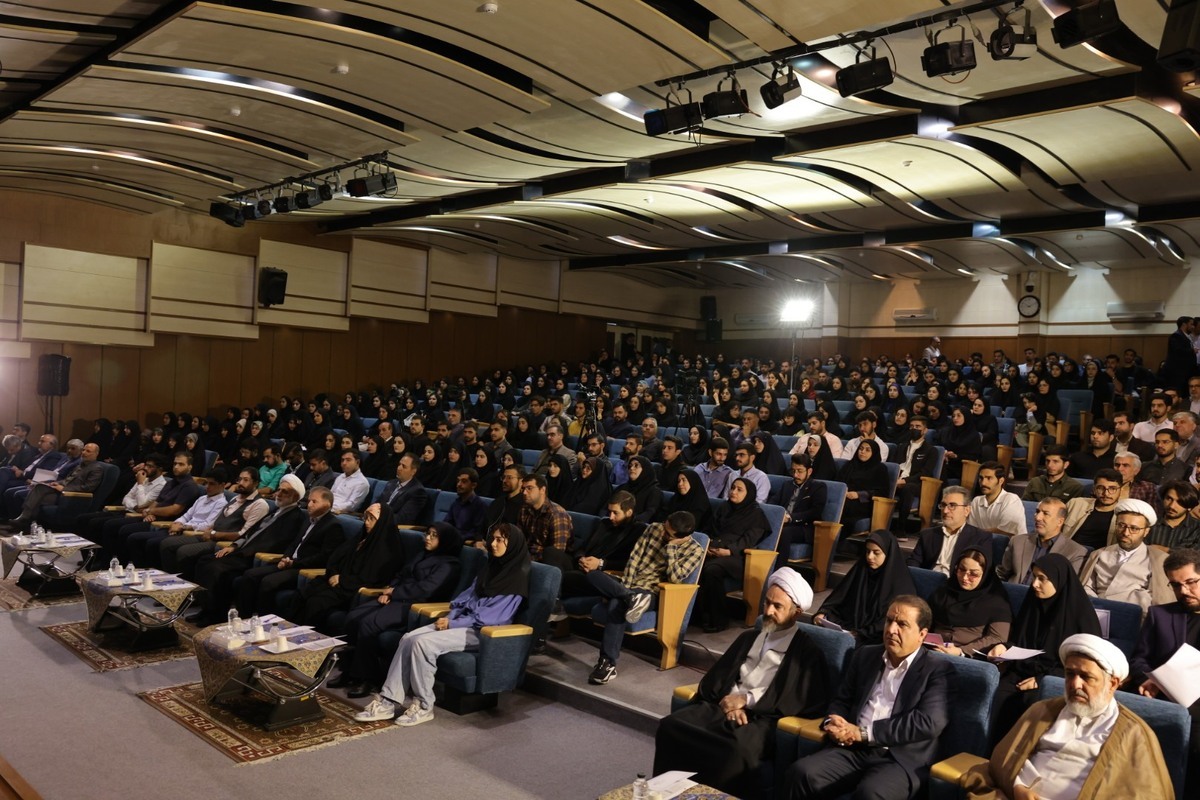 اژهای: در مراحل مختلف رسیدگی به پروندههای قضایی باید شنونده گلایههای مردم باشیم اژهای: در مراحل مختلف رسیدگی به پروندههای قضایی باید شنونده گلایههای مردم باشیم