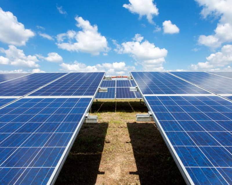 تولید برق پاک در ایمیدرو با بهرهگیری از انرژی خورشیدی تولید برق پاک در ایمیدرو با بهرهگیری از انرژی خورشیدی