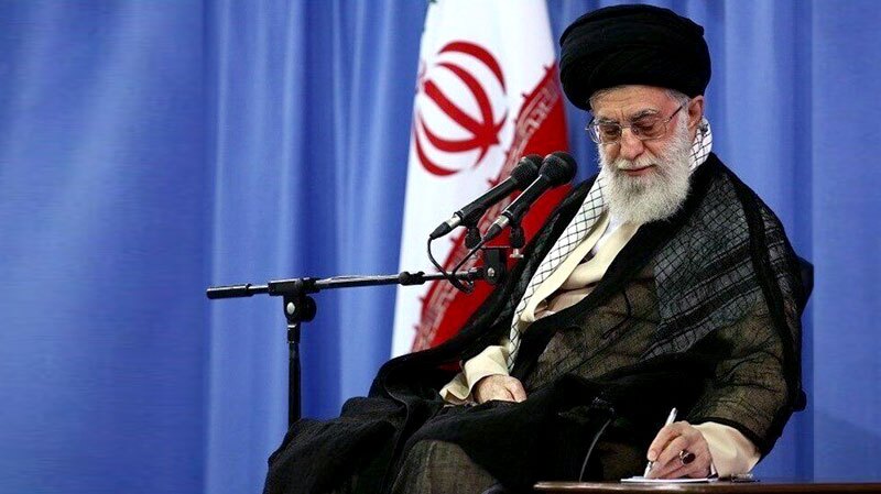 پیام تسلیت رهبر معظّم انقلاب به حضرت آیتالله سیستانی پیام تسلیت رهبر معظّم انقلاب به حضرت آیتالله سیستانی