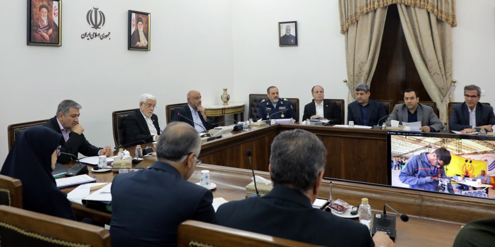 تمرکز دولت بر فناوریهای پیشرفته، مهارتآموزی و آموزش و پرورش است تمرکز دولت بر فناوریهای پیشرفته، مهارتآموزی و آموزش و پرورش است