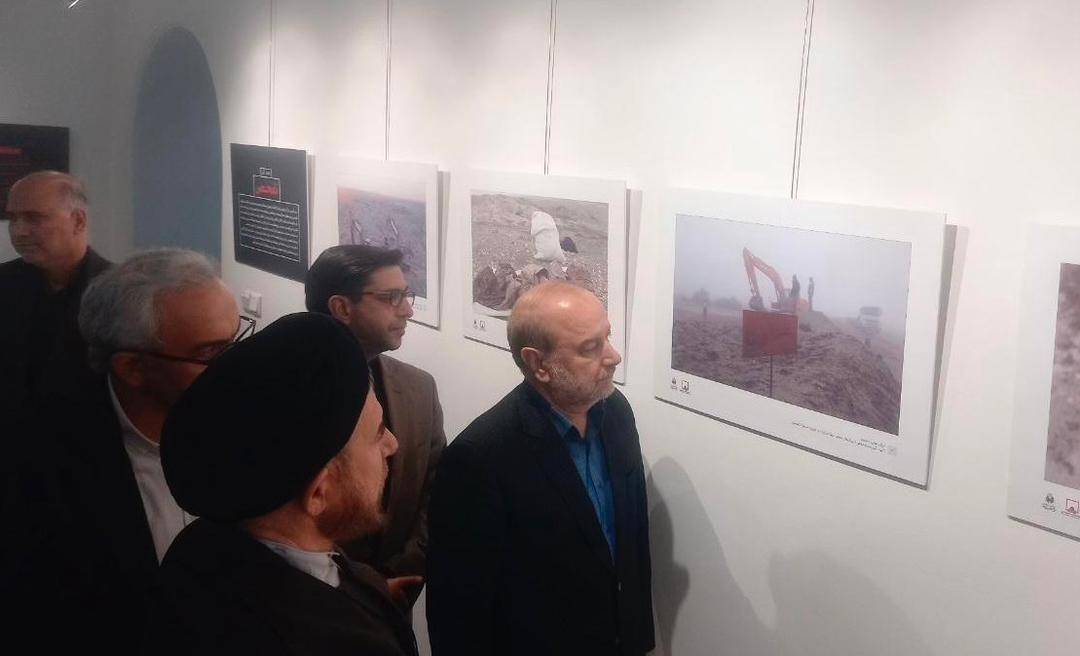 **** «بر شانه‌های اشک»  افتتاح شد / لطفا در بخش هنر و سینما منتشر شود