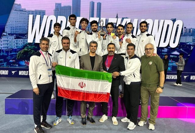 مردان ایران بر سکوی دوم تکواندو قهرمانی جهان مردان ایران بر سکوی دوم تکواندو قهرمانی جهان