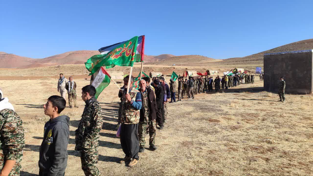 نمایش اقتدار بسیجیان تکاب در رزمایش الی بیت المقدس ۱۶ نمایش اقتدار بسیجیان تکاب در رزمایش الی بیت المقدس ۱۶