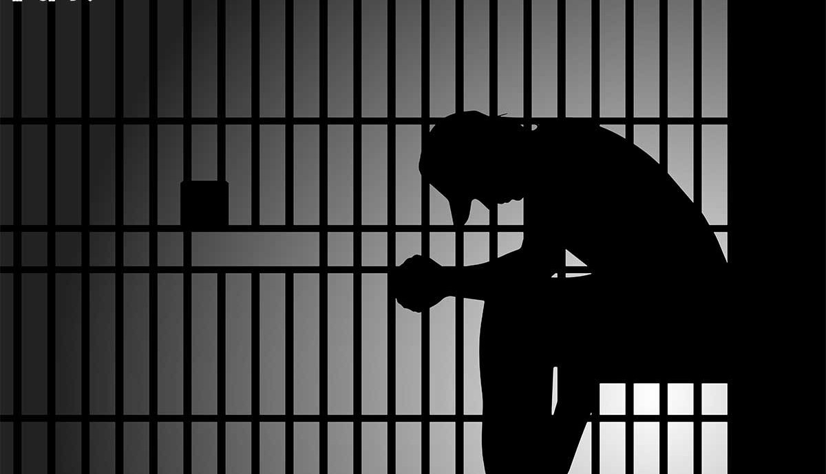 ۲۴۰ سال حبس برای گروه راهزنان ۲۴۰ سال حبس برای گروه راهزنان