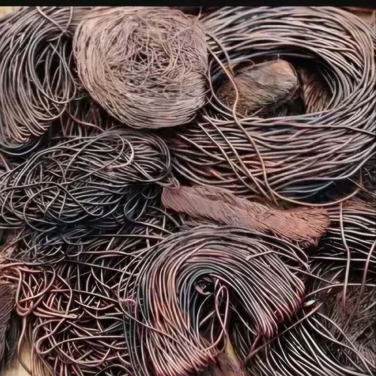 ***کشف محموله مواد معدنی قاچاق در میناب
