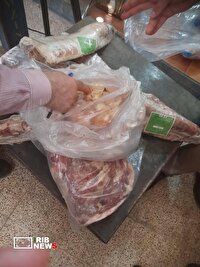 کشف و ضبط ۵ تن گوشت و مرغ احتکاری و تاریخ‌گذشته در اهواز