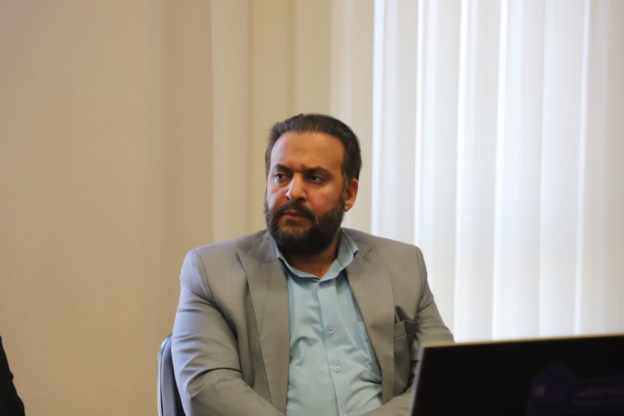 کشف سلاح کمری و مهمات جنگی در اشکذر کشف سلاح کمری و مهمات جنگی در اشکذر