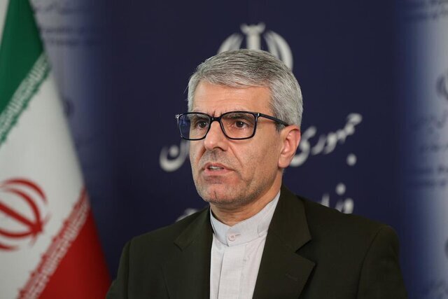 بقایی: متن تفاهم‌نامه ایران و آمریکا امضا و نهایی شد