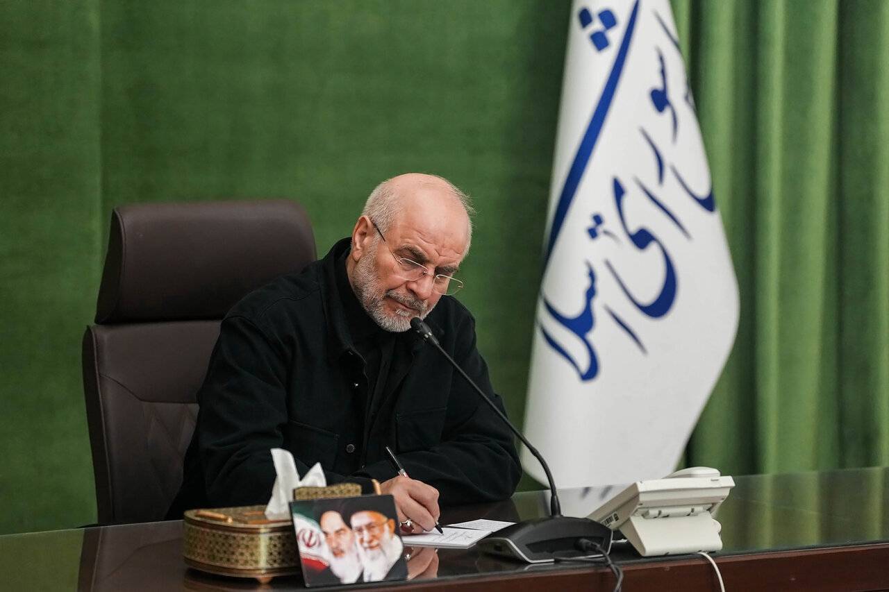 باید برخاست و ندای خونخواهی ملت را به جهان رساند باید برخاست و ندای خونخواهی ملت را به جهان رساند