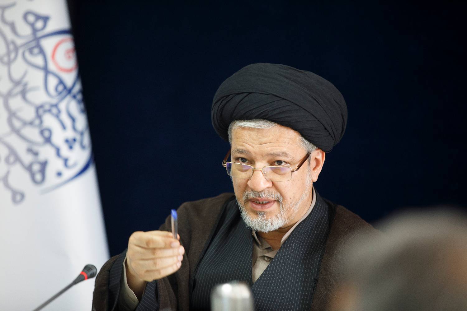 واقعه عاشورایی؛ شهادت رهبر انقلاب همراه با خانواده و ۱۶۰ کودک مظلوم میناب* واقعه عاشورایی؛ شهادت رهبر انقلاب همراه با خانواده و ۱۶۰ کودک مظلوم میناب*