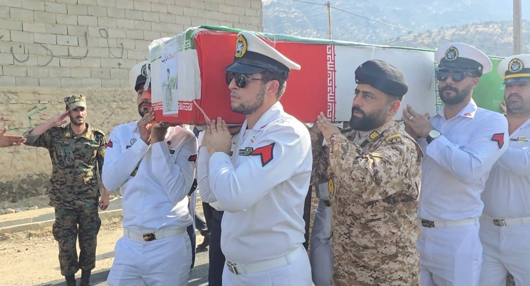 تشییع پیکر پاک شهید مدافع وطن حسینی فالحی در دزپارت